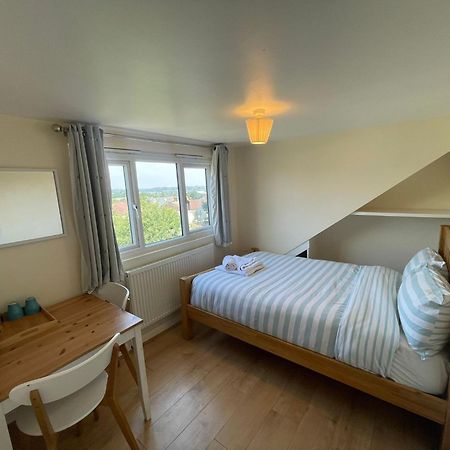 Velvet Hotel Whetstone ภายนอก รูปภาพ
